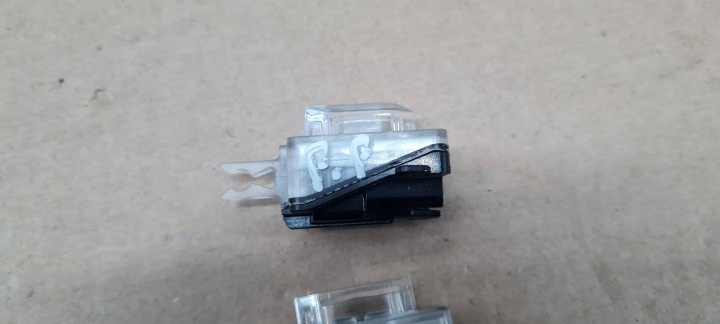 SQ5 80A Q5 LIFT SVJETLO PODSWIETLENIE LED VRATA DESNA 8W0947134 A4 B9 8W A5