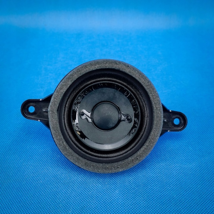 Lautsprecher sredniotonowy Bose Audi A6 A7 4G 4G0035454