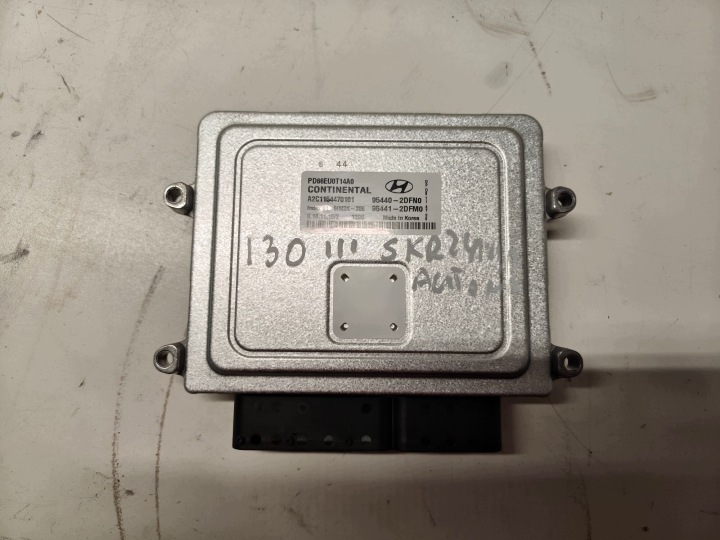 control unit gearboxes of the gear HUNDAI I30 III 1.4 T-GDI 95440-2DFN0 17-21