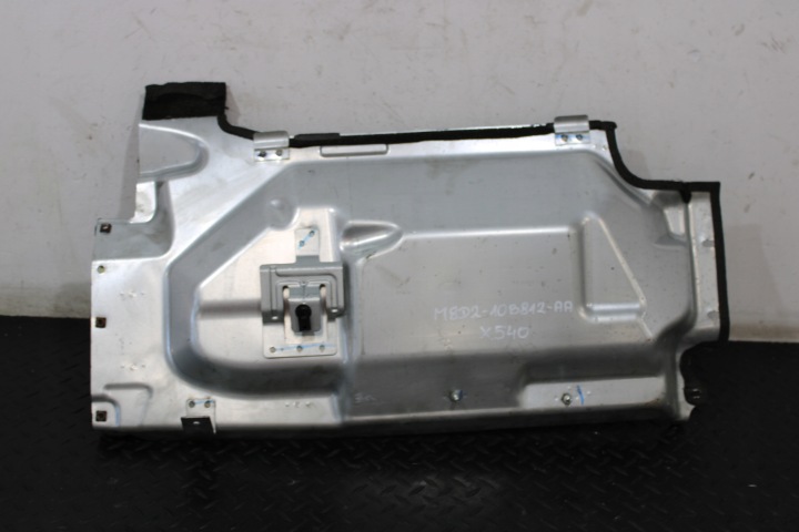 kryt kovová kryt JAGUAR E-PACE X540 LIFT M8D2-10B812-AA