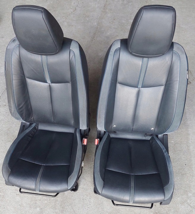 sedačka predok predný ľavý GRZANY + airbag sedačka NISSAN LEAF II ZE1