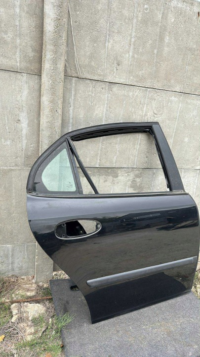 ajtó jobb hátsó SAAB 9-3 II 93 02-07 SEDAN jobb far szín 170 CZARNE