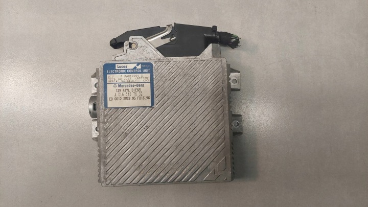 Bedienteil DES MOTORS MERCEDES W210 2.2CDI A0165457632