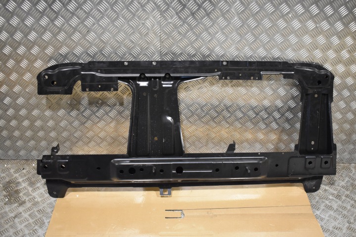 IDEALNE Halter KANAPY heck hinten AUDI RSQ8 Q8 URUS 1