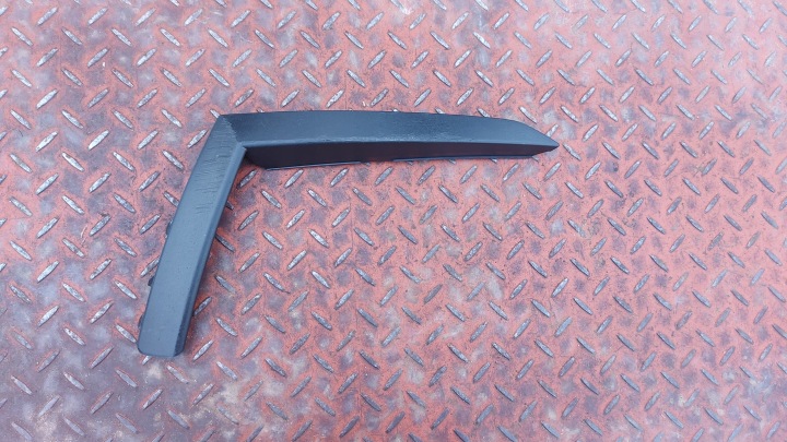 moulding grid of a bumper right right front SKODA OCTAVIA IV 20