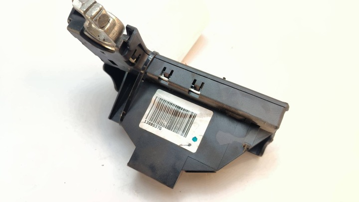 kapocs 4F0915519 PIROTECHNICZNA akkumulátor AUDI A6 C7