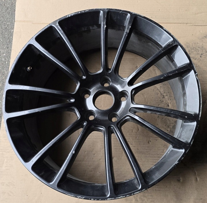 Jante d’aluminium 19 5X112 8J ET32.5 MCLAREN 570S 570 13B0928CP