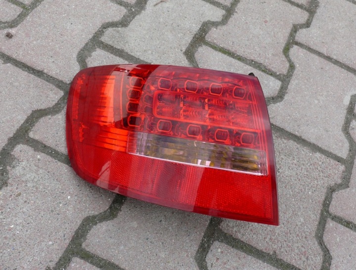 Licht links links heck LED NAROZNA AUDI A6 C6 04-04r. KOMBI/AVANT 4F9945095H