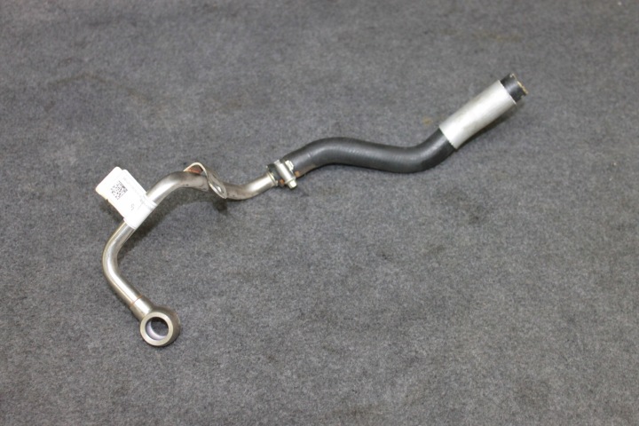 BMW G30 G11 G05 G07 N63B44C S63B44C M50IX oil line TURBO 5-8 8600297