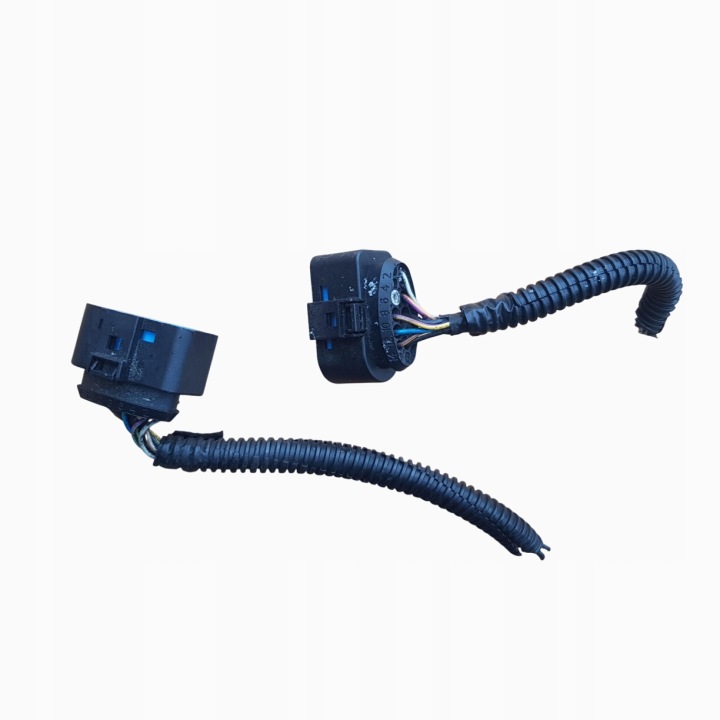 FORD FOCUS MK3 KOMBI HB 11-18R Connector Contact KOSTKA REFLEKTORA Leuchte vorne links