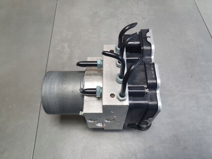 Audi Q8 Pompe Unité de contrôle ABS 4M6614517AT 4M6907379AE