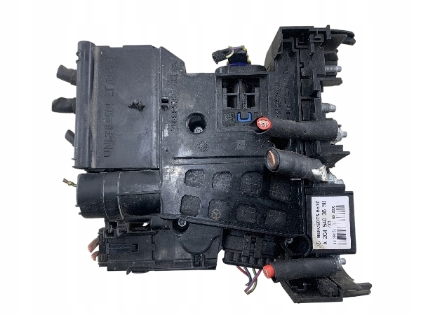 MERCEDES W204 Stromverteiler mit Sicherung Sicherungen A2045403650