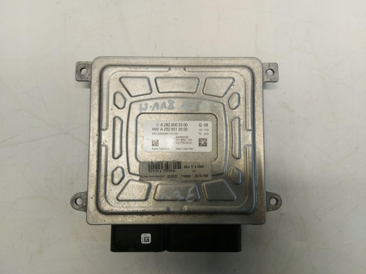 MERCEDES W118 CLA 1.3B computer control unit ECU A2829003300
