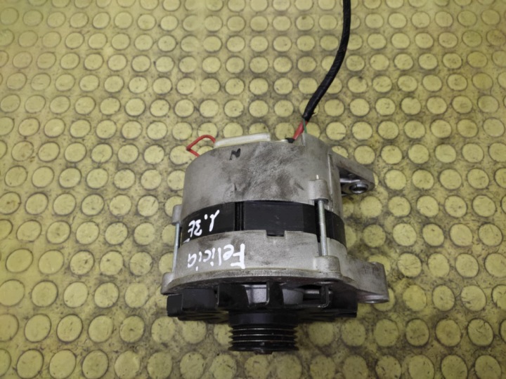 SKODA FELICIA 1.3 alternatore 047903015K