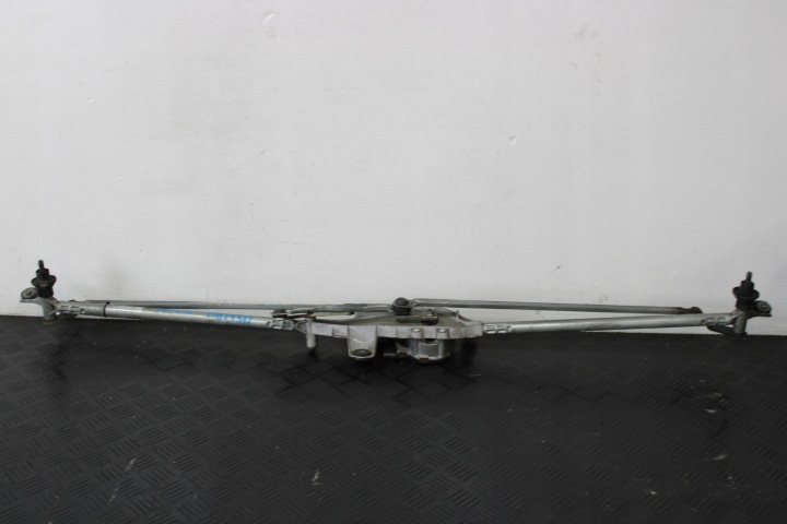 mechanismus stěračů 22829372 OPEL AMPERA 1,4 BENZ