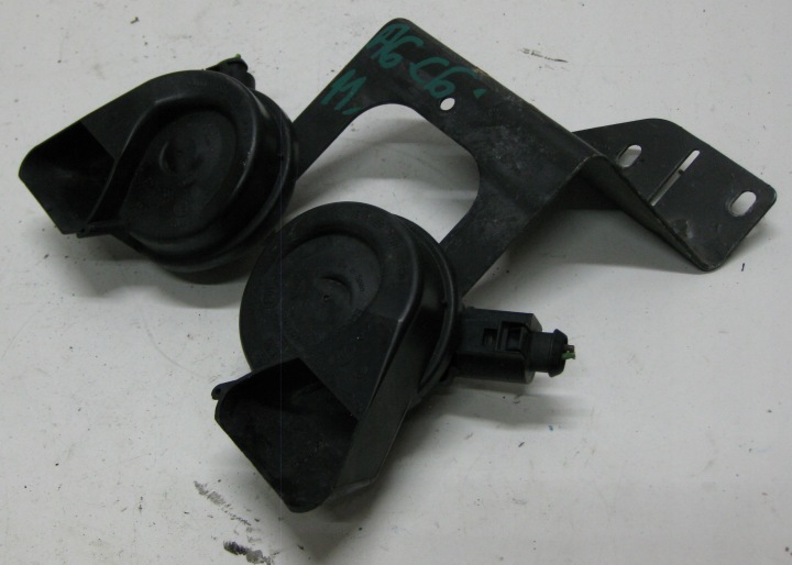 AUDI A6 C6 LIFT KOMBI KLAKOSN Halter WTYCZKI 4F0951221A 4F0951223A
