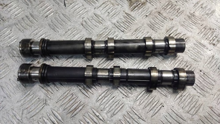 of a cam of the gear SUBARU LEGACY V 2.0 D EE20Z