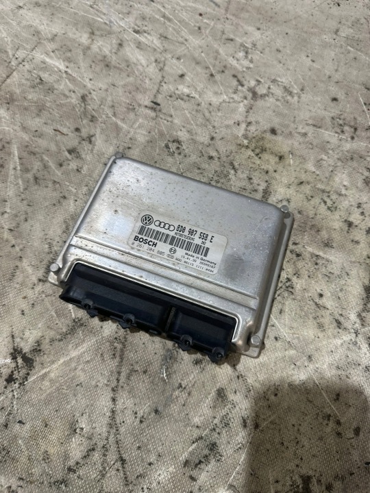 unité de commande électronique uce moteur AUDI A4 B5 1.8T 8D0907558E