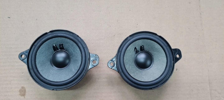 A4 B9 8W speaker SREDNIOTONOWY bang OLUFSEN 8W0035303 A5 8W