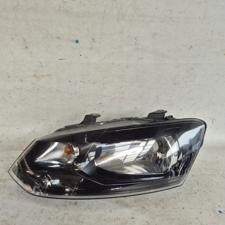 VW POLO V 5 6R 09-14 far lijeva prednji dio prednja 6R1941015E
