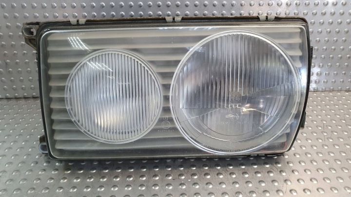 Licht vorne links MERCEDES W123 75