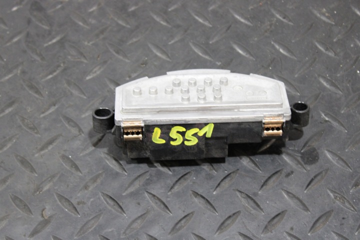 resistor, rheostat, regulator of the heating LAND ROVER EVOQUE II 2 L551 HS971001