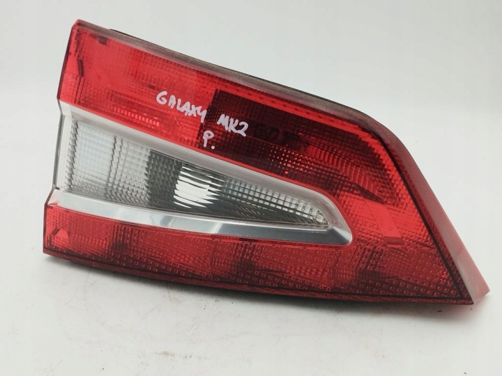 Ford Galaxy MK2 Licht rechts heck hinten für die Heckklappe
