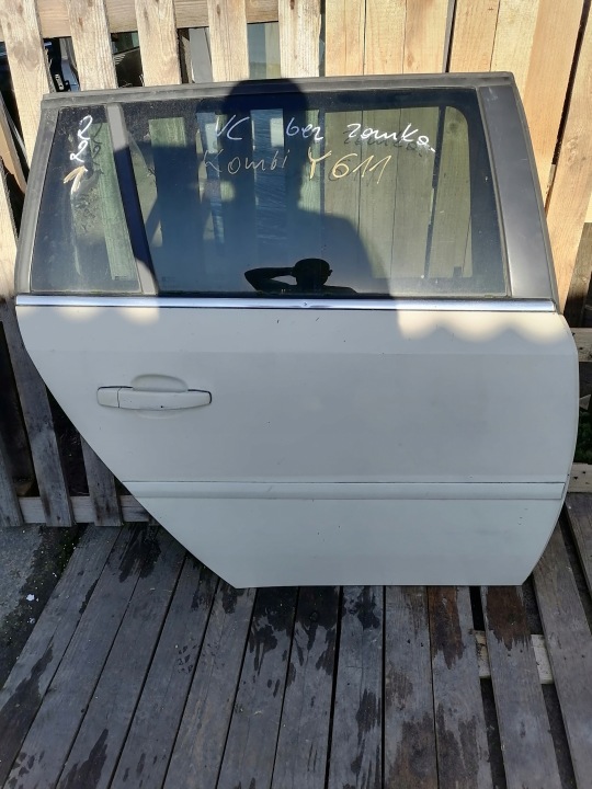 OPEL VECTRA C KOMBI Tür rechts heck