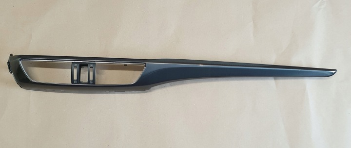 Garniture moulure decorative DEKOR du tableau de bord Console MAZDA 6 GJ KOMBI OE EUROPA