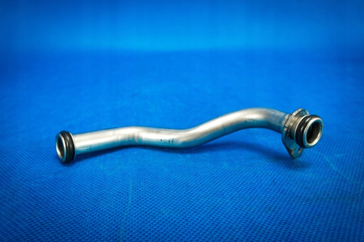 pipe oil turbo Audi A3 8V Lift Arteon 04E145735H
