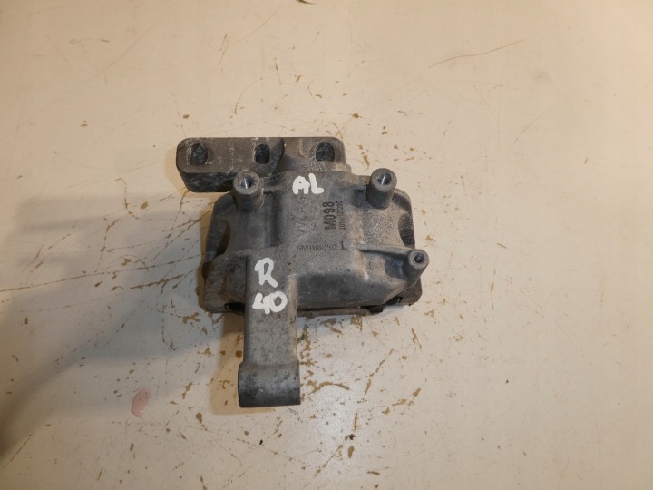 VW AUDI SKODA 2.0 TDI engine mount 5N0199262L