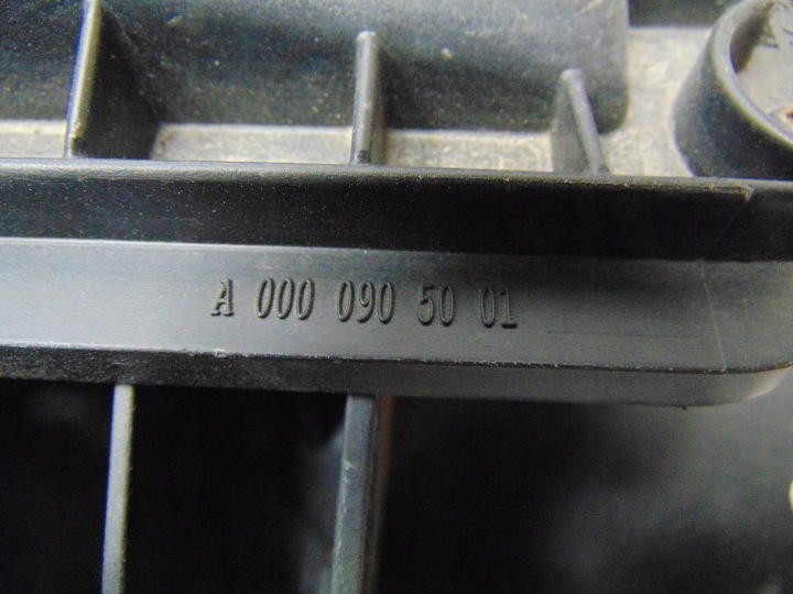 Filtro de ar Mercedes-Benz OE A0000905001 11