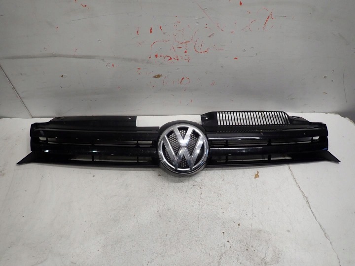 GRILLE/MASQUE VW GOLF VI 2009-2012 5K0853653