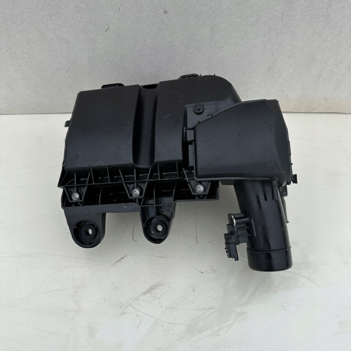 cover of a filter, air PEUGEOT 3008 II 5008 II OPEL CITROEN 9828002080