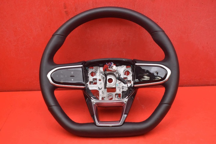 volante SKORZANA MULTIFUNKCYJNA 404001138AA JAECOO J7 23