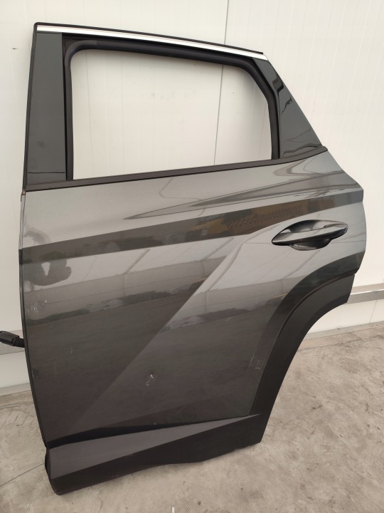 HYUNDAI TUCSON IV dveře záď levé DEMONTAZ