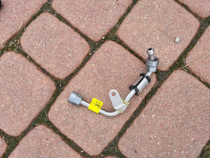 Tubazione paliwowy 1.2T LIFT Opel Astra K 55480170