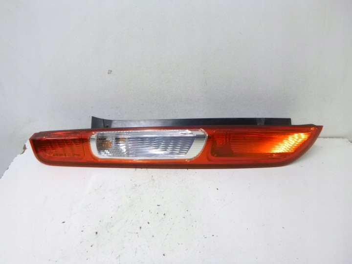 light rear Ford Focus II Mk 2 HB 07r.