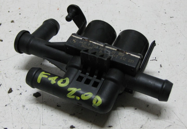 BMW F10 2.0 D 14R Nockenwellenversteller des Wassers ROZDZIELACZ 9310349
