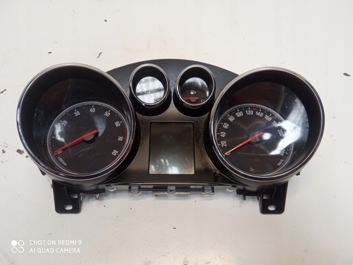 OPEL ASTRA J Instruments tachymètre compte tours Horloge montre tableau bord 13338431 AA5B EU BEN