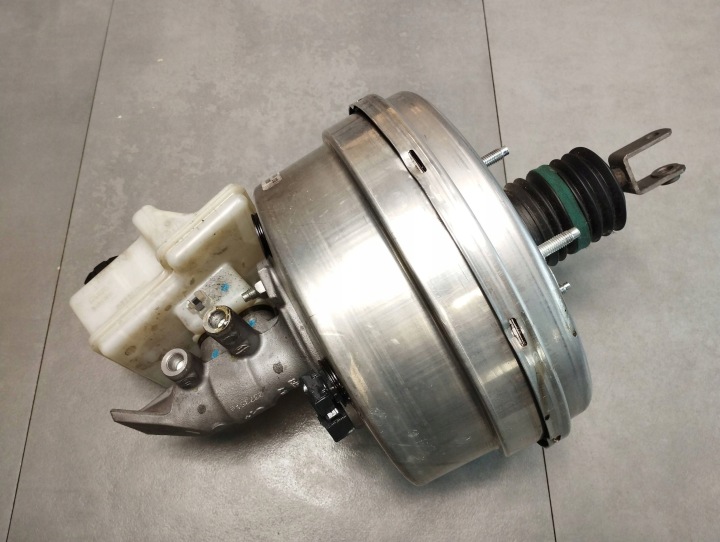 Mercedes-Benz GLE W166 servo pumpa kočione, kočne A1664301330 UK