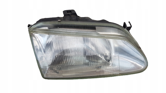 RENAULT MEGANE und Licht rechts vorne