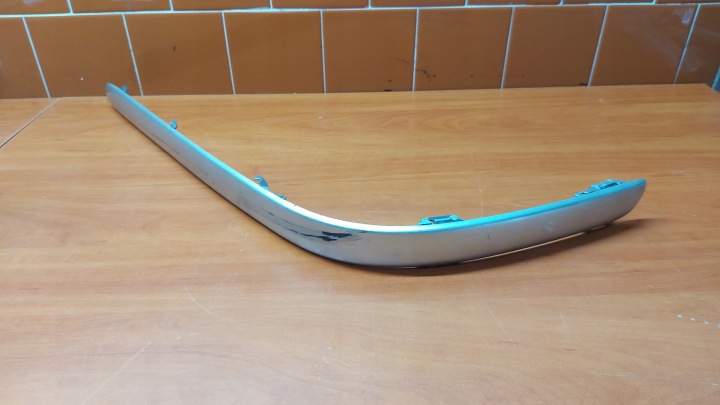modanatura Paraurti Paraurti Destro Destra posteriore posteriore TOYOTA AVENSIS T25 06- berlina