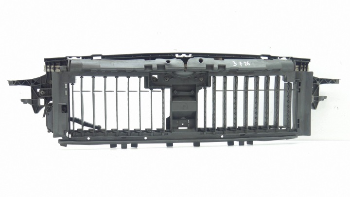 Stütze Schlossträger der Stoßstange MERCEDES W213 A2136201701