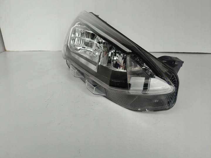 light right REFLEKTOR FORD FOCUS MK4 18- LED