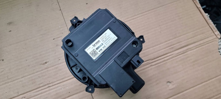 A5 8W S5 Réchauffement Ventilateur Bouches buses 4M1820021C A4 B9 8W EU