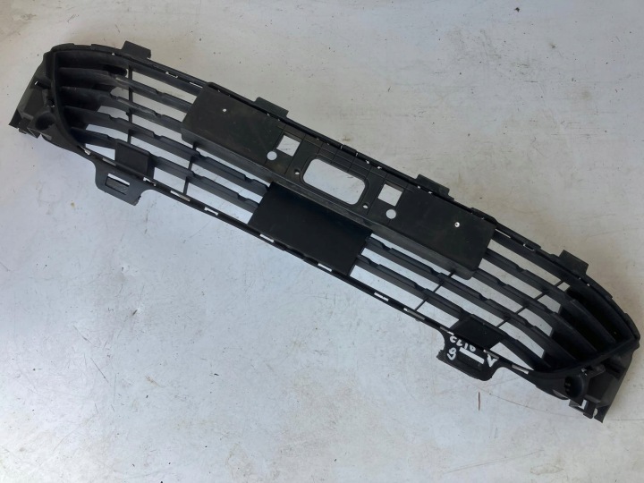 griglia medio Paraurti Anteriore RENAULT CLIO V 622546955R