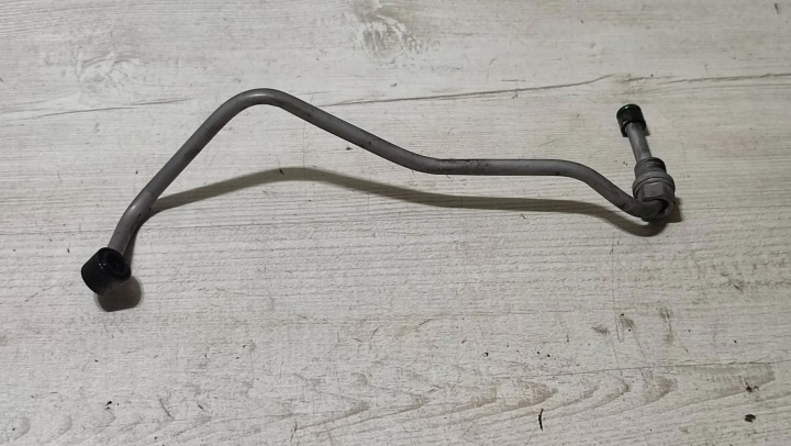 Mercedes-Benz A-classa W176 17r. 1.5cdi oil line smarowania tube