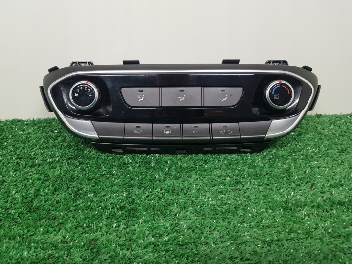 control panel air conditioning devices HYUNDAI I30 III 2019 97250-G4001