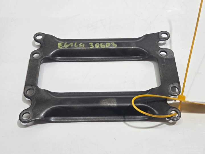 USZTYWNIENIE BLOKU BMW E60 E61 3.0 D 7795263